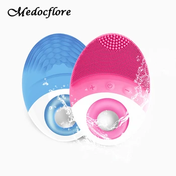 

2020 Mini Wireless Charging Facial Cleansing Waterproof Electric Face Clean Brush for Massage Silicon makeup brushes