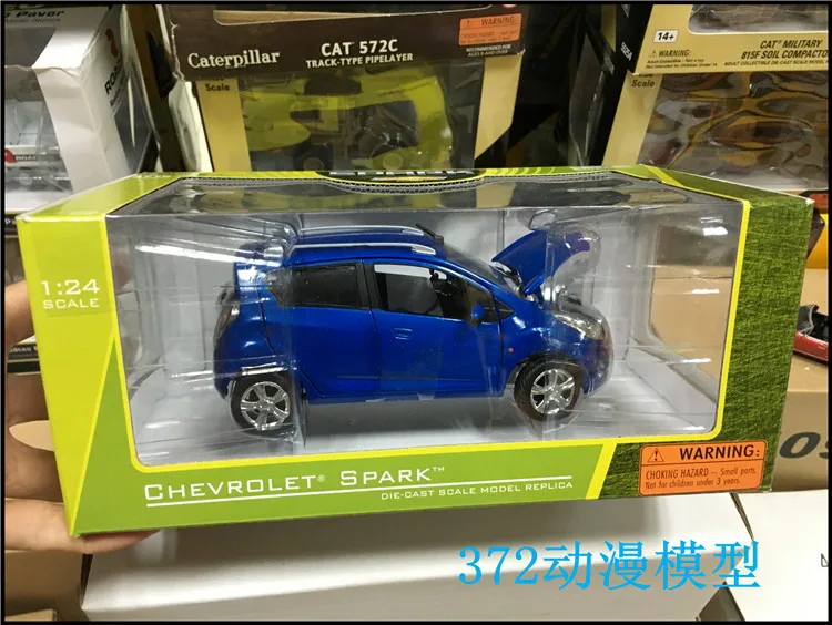 Муравей 1:24 CHEVROLET SPARK автомобиль сплав литья под давлением модель автомобиля