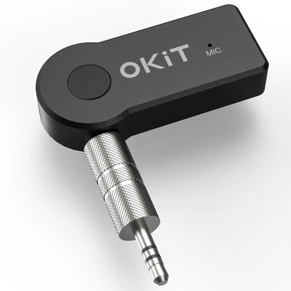Автомобильный передатчик OKIT BT03 AUX с Bluetooth приемником беспроводное подключение
