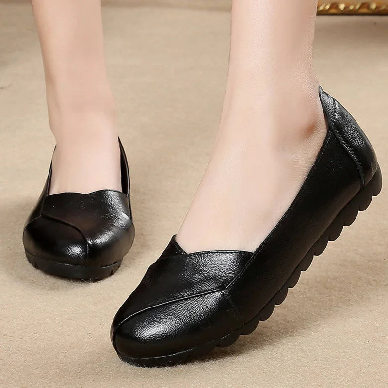 

Plus size 41 Women Genuine Leather Loafers Spring Mom Flats Shoes Soft Flat Bottom Moccasins