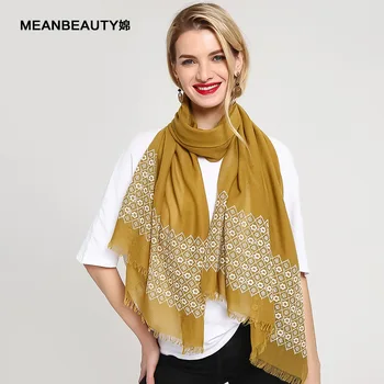 

Embroidered Shuang Mianxiu scarf women embroidery decorative sunscreen cotton scarf