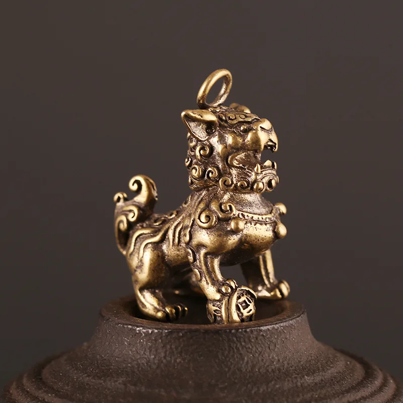 lion keychain pendants (3)