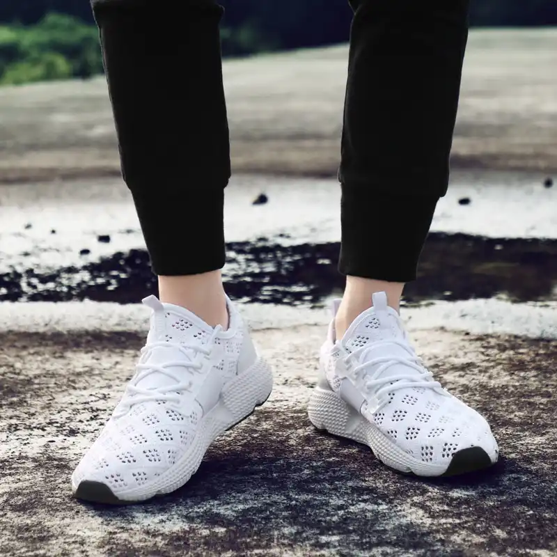 size 17 athletic shoes