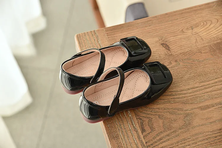 11756085833_71657445