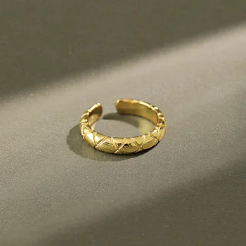 

1pc 100% real. Authentic 925 Sterling silver Gold Engraved Round CROSS Pattern Band Ring jEWELRY TLJ1149