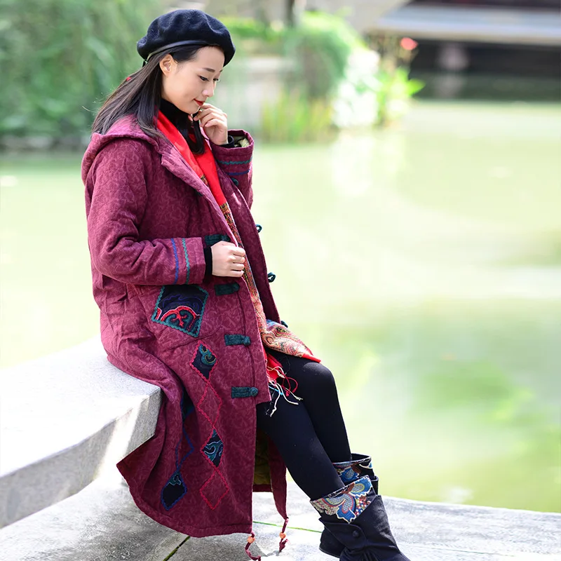 

New Style Ethnic-Style Women's Fall And Winter Clothes Chinese Style Embroidered Long Cotton-padded Clothes Retro Frog Chinese C