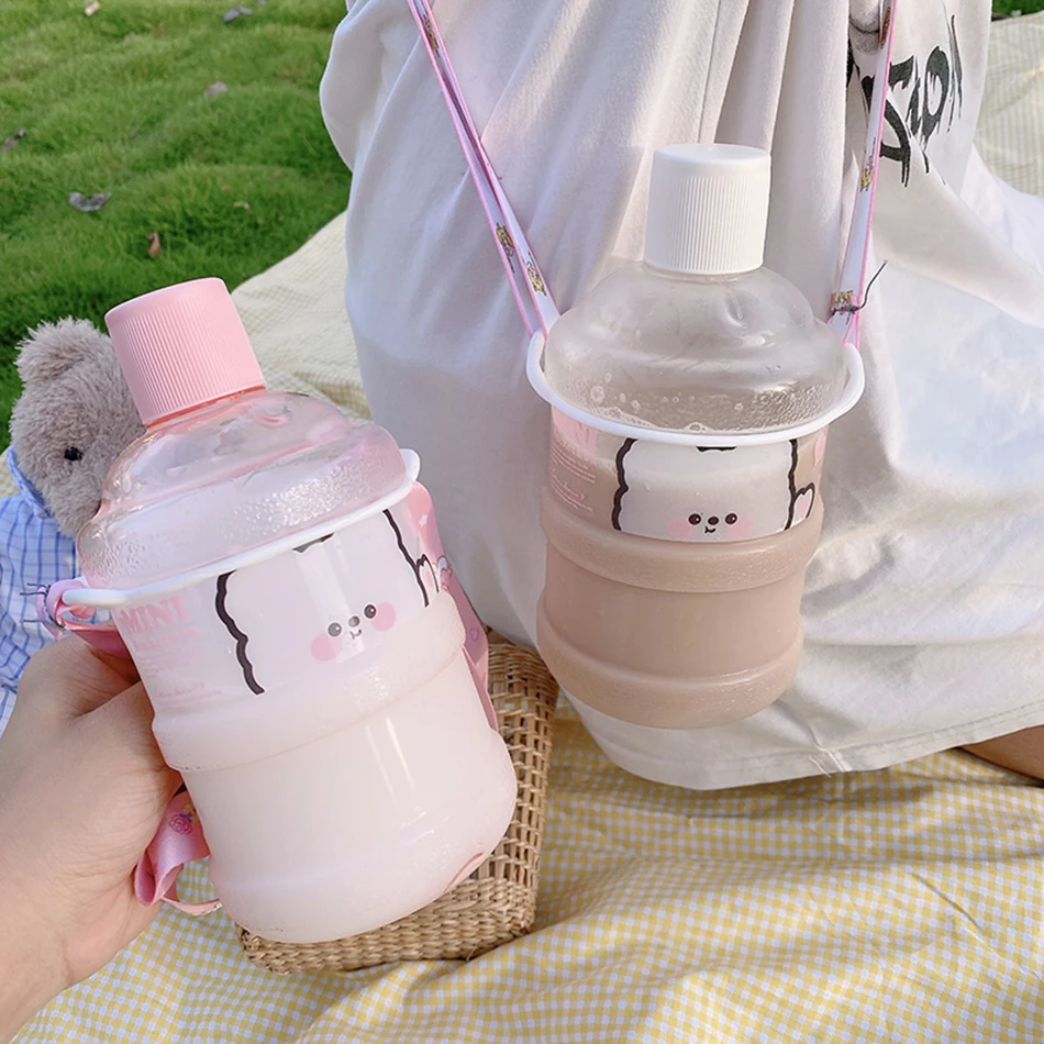 Kawaii 630ml Bear Bucket Plastic Water Bottle Creative Cute Shaker Sport Gourd Milk Cartoon Drinking Cups For Girls Children Kawaii 630ml Bear Bucket Plastic Water Bottle Creative Cute Shaker Sport Gourd Milk Cartoon Drinking Cups For Girls Children