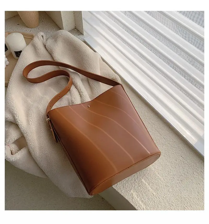 

Casual Solid Color Bucket Bags Women Pu Leather Shoulder Bags Large Capcity Female Handbags Women Crossbody Messenger Bag 2019