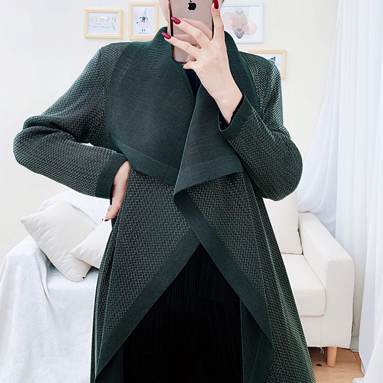 HOT SELLING miyake turn-downcolla outerwear pleated stripe pleated outerwear IN STOCK