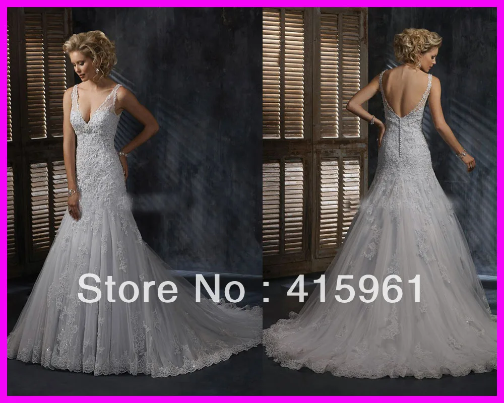 

Sexy A-line Beaded Lace Backless Wedding Dresses Bridal Gowns Buttons Straps W395