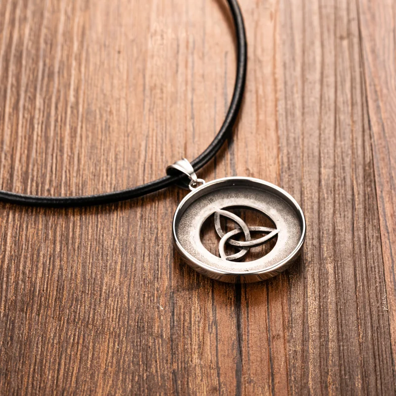 Мужское винтажное круглое ожерелье с подвеской Triquetra, античное серебро, Ирландское ожерелье с узлом в виде кельтики, ювелирные изделия Wicca Amulet