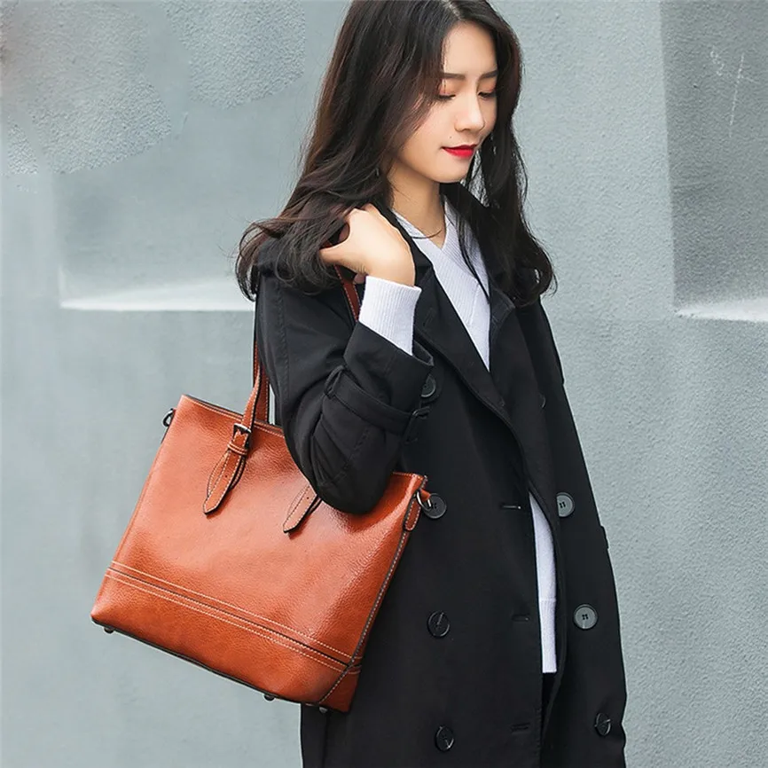 

Large Capacity Women Leather Handbag Crossbody Bag Shoulder Bag Solid Color Zipper Elegant Solid Color Ladies Bandolera Mujer 70