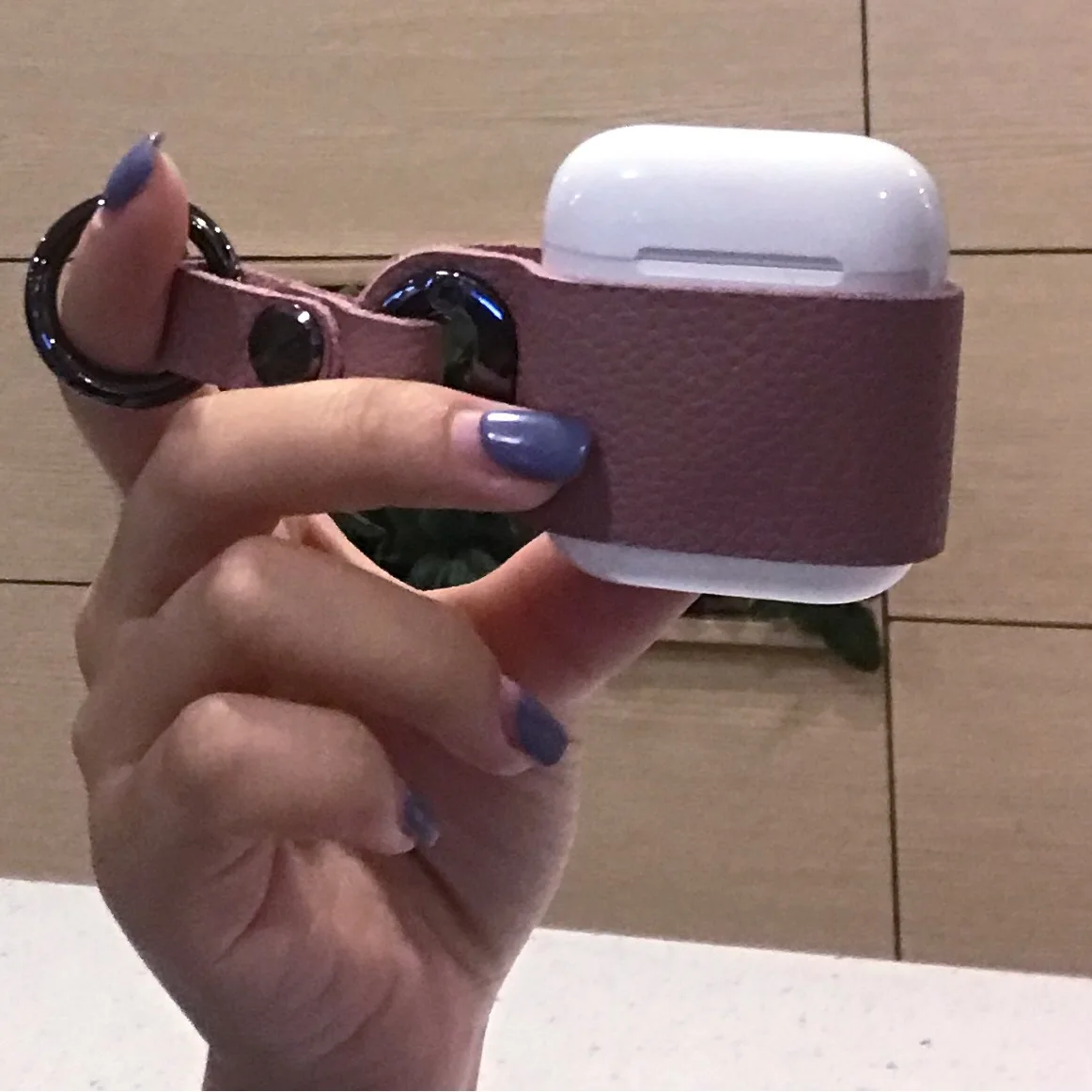 Для Airpods Bluetooth Крышка для wi-fi-модуля кожаный чехол для наушников Apple наушники Air Pods зарядная коробка милый мультфильм ремень