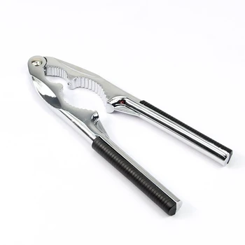 

Quick Black Handle Walnut Cracker Nutcracker Sheller Nut Opener Kitchen Tool 16.5*4cm