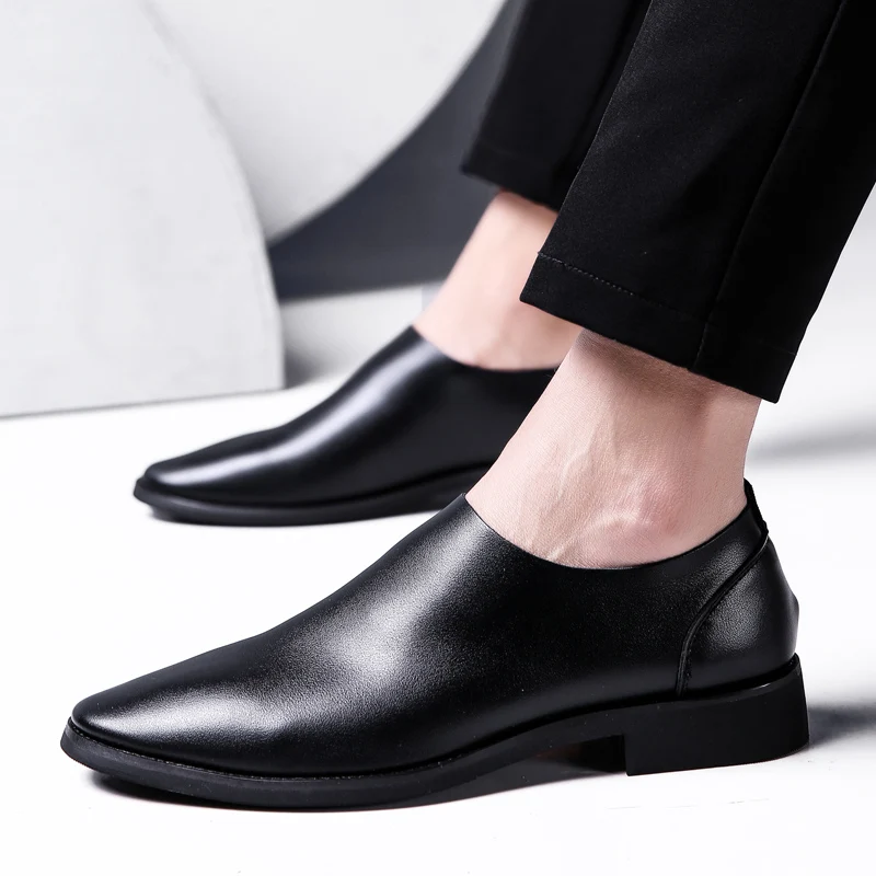 

Loafer Genuine Leather Boat Shoes men slip on Breathable Male Casual Flats Loafers Brand Fashion Men Driving Shoes moccasins