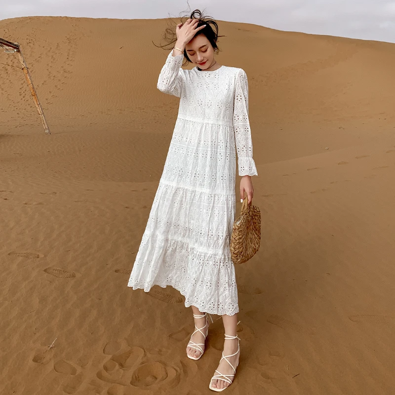 Make love platycodon grandiflorum French gentle fairy long closed show thin waist lace white dress for a holiday