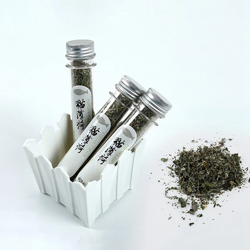 Натуральный качество 30 г Catnip Органическая бутылка в форме рогатого скота ментоловый аромат забавные игрушки для кошек трубка игрушки для кошек удаление волосяных шаров продукт для домашних животных