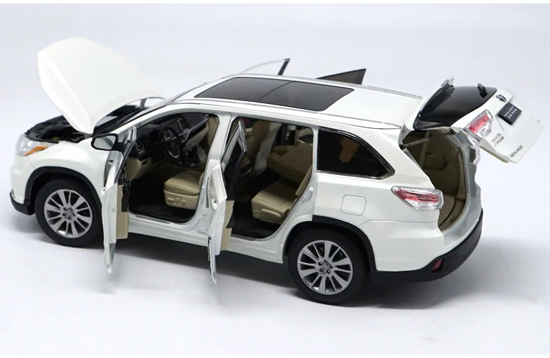 1:18 высокое тщательное TOYOTA HIGHLAND сплав модель автомобиля статические металлические модельные автомобили с оригинальной коробкой