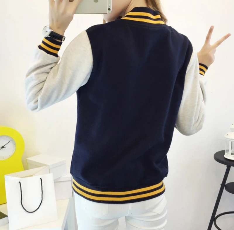 F3