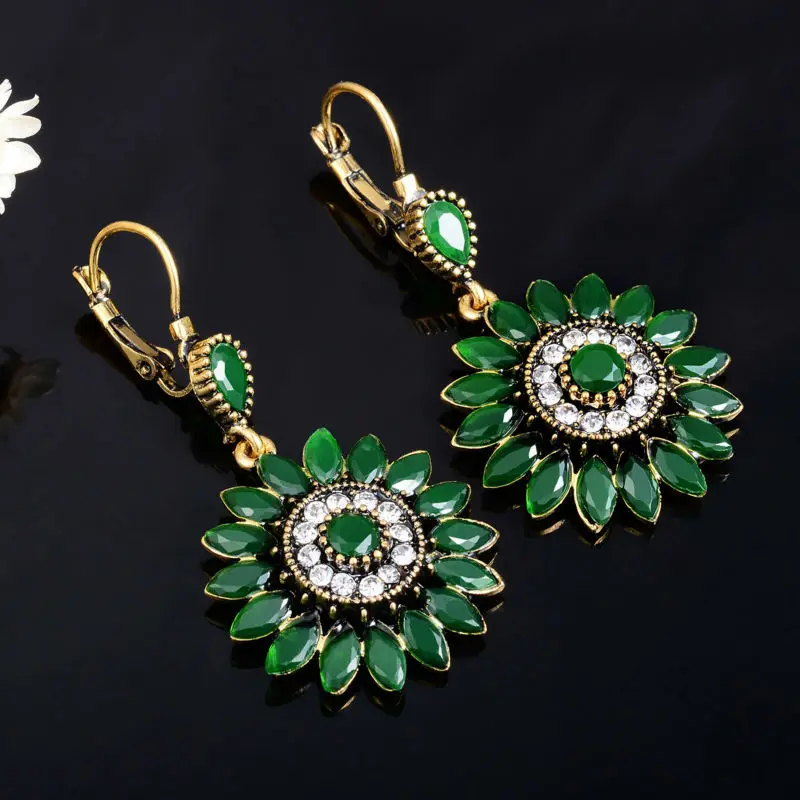 

Fashion Sunflower Earring For Women Ethnic Style Colorful Resin Crystal Clip On Earring Retro Long Pendant Turkey Drop Earring