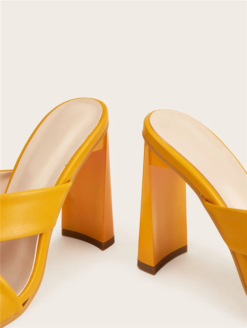 Sandália Mule Toe
