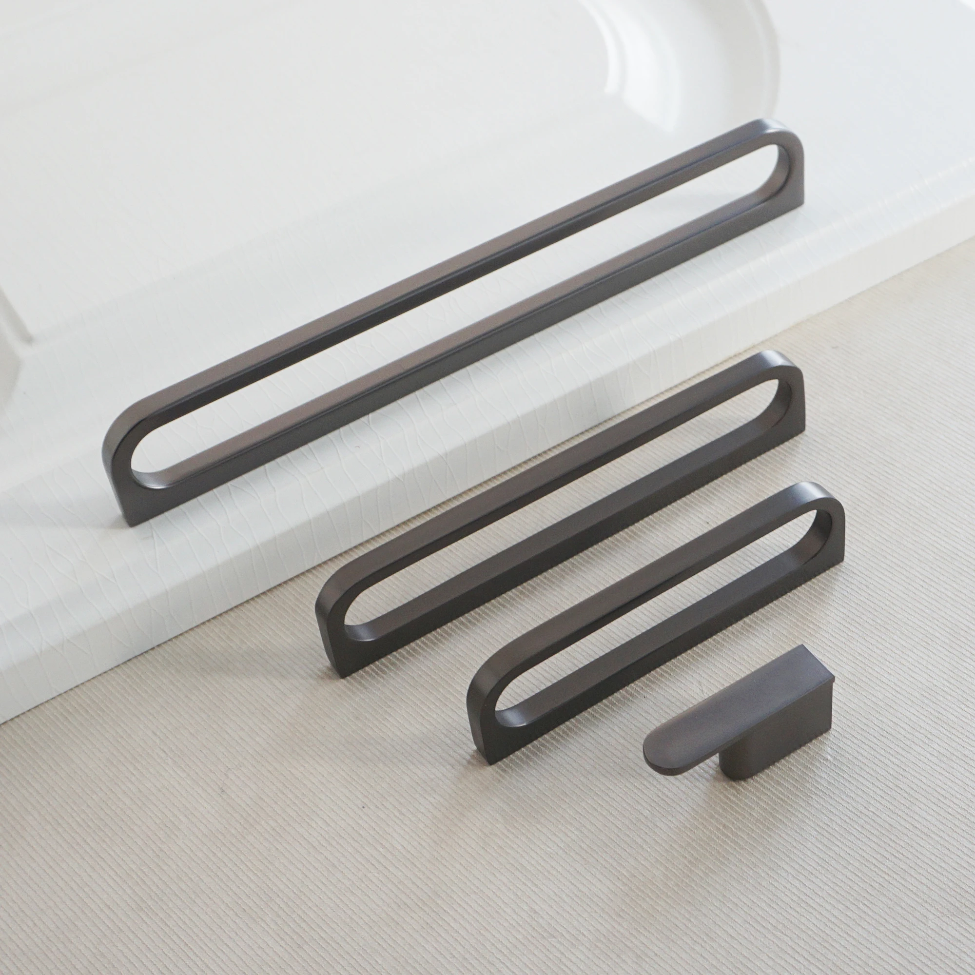 

3.66" 5" 7.55" 12.6" Gun Black Drawer Handles Kitchen Cabinet Pulls Ring Cupboard Wardrobe Door Knob Hardware 93 128 192 320mm