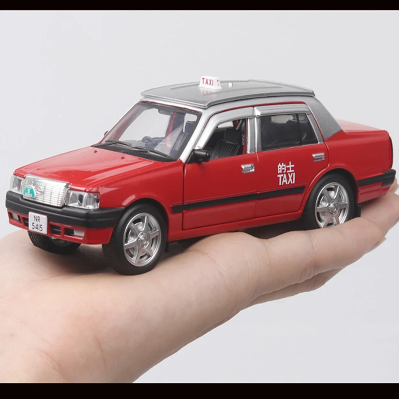 Старая Корона модель автомобиля такси моделирование Гонконг такси модель звук и светильник модель моделирование звук и светильник