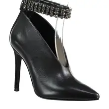 Черная женская обувь Derimod