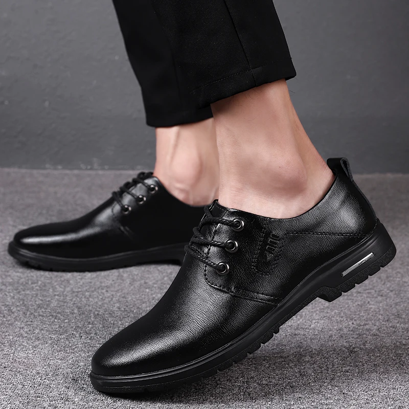 

New Fashion Men Oxford Genuine Leather wedding comfortable Shoes outdoor Lace Up Flats Male Casual Shoes men Size 38-45