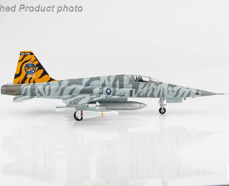 Хобби мастер F-5E тайваньских ВВС 7TH блок CHI 1/72 литья под давлением модель самолета