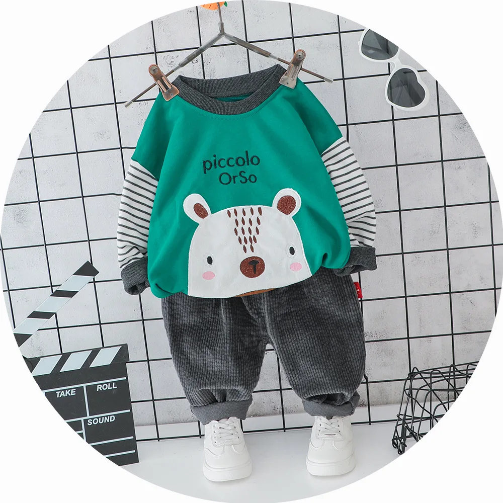 Baby boys and girls set autumn new boy bear cotton casual sports cartoon print long sleeve and baby clothes two-piece