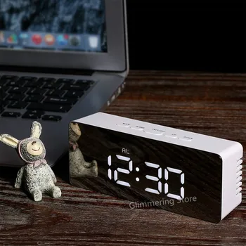 

LED Display Alarm Clock Digital Mirror Multifunction Snooze Desk Clock Temperature Calendar USB/AAA Powered Electronic