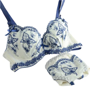 Синий Women Lingerie Embroidery Push-Up 3/4 Cup Flower Bra Panty Set Shorts Brassiere - Цвет: Синий