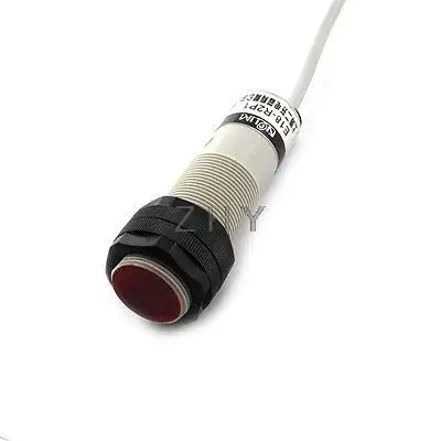 

E18-R2P1 DC 6-36V PNP NC 2M Detection Retroreflective Photoelectric Switch
