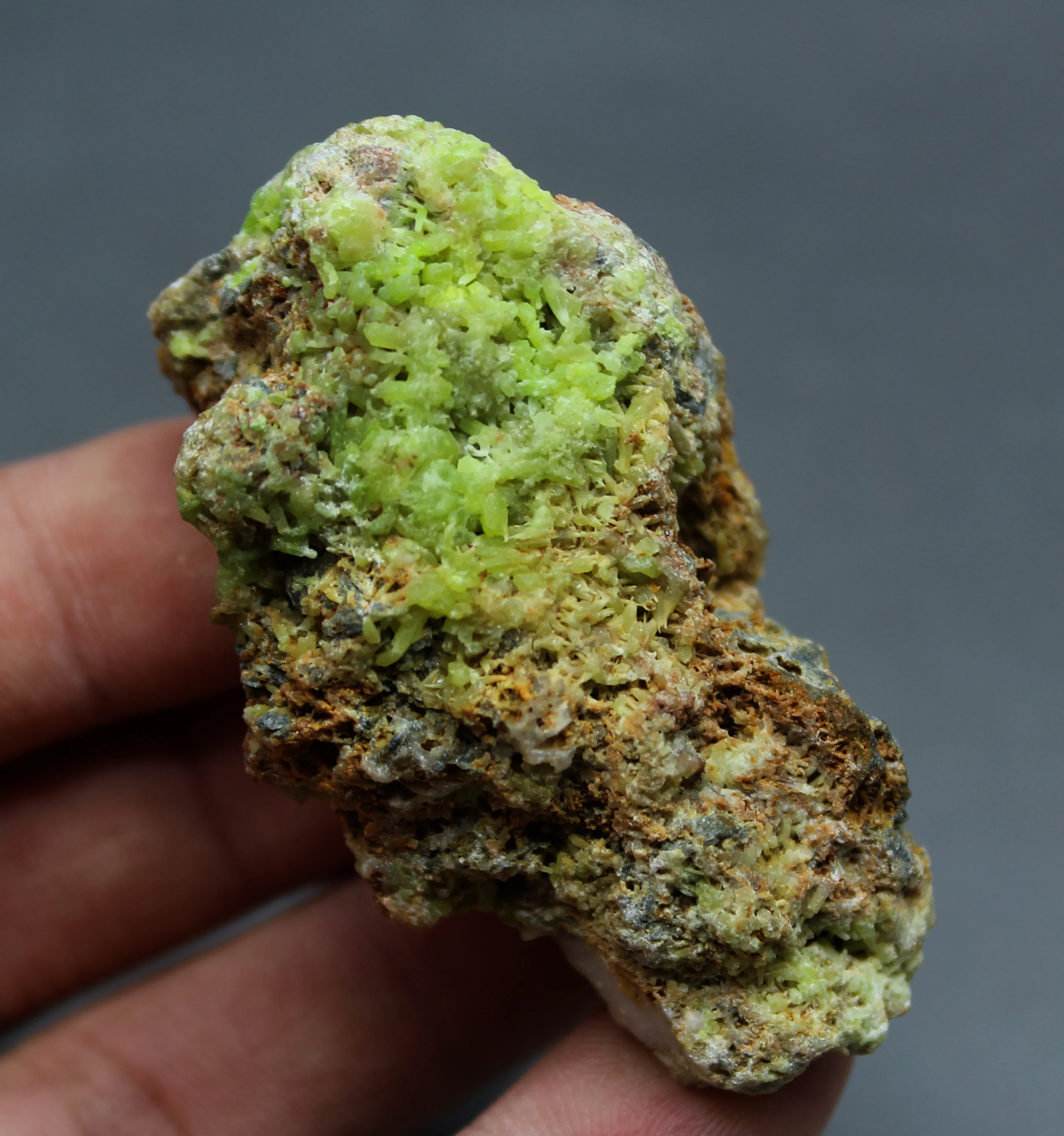 

70g Natural RARE Pyromorphite green lead ore natural mineral crystals teaching specimen collection from China