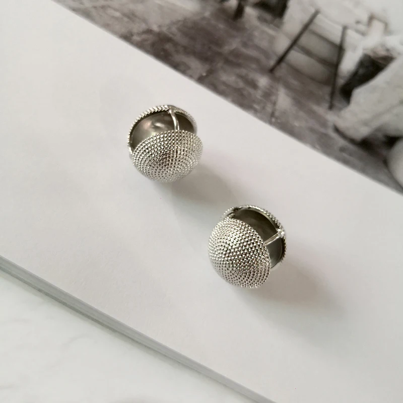 Peri'sBox круглые сережки с шаром для женщин текстурированные геометрические серьги золото серебро цвет Huggie серьги простые ювелирные изделия для друга