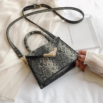 

Women's Single Shoulder Crossbody Bag All-match 2020 Personality Snake Portable Bag Female Vintage Handbag Package W006