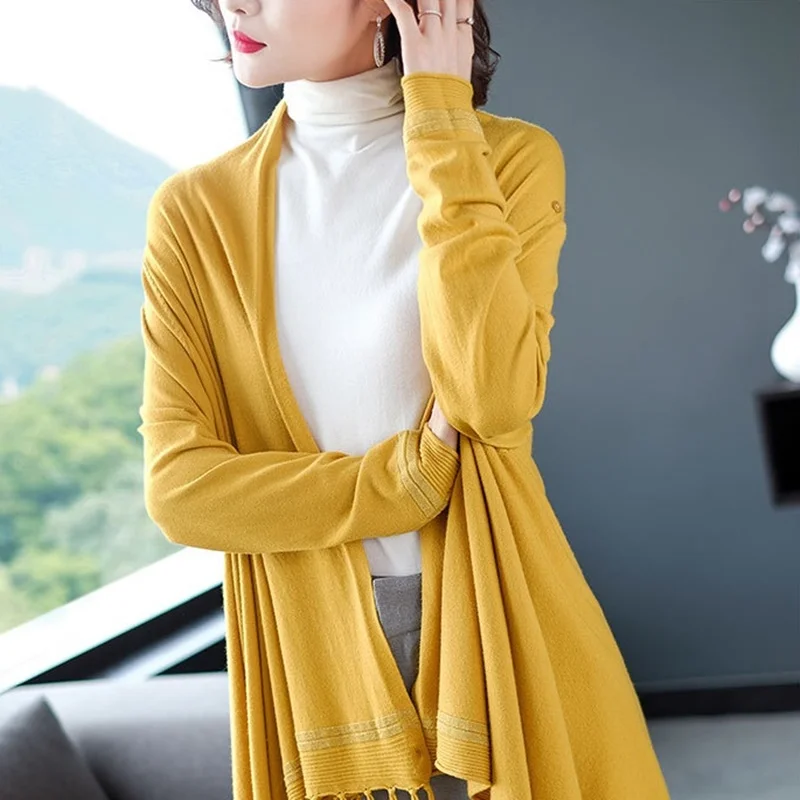 Vintage Ethnic Style Irregular Sweaters Cardigan Women Colorful Tassel Knitting Shawl Sweater Outwear Loose Knitwear AA5049