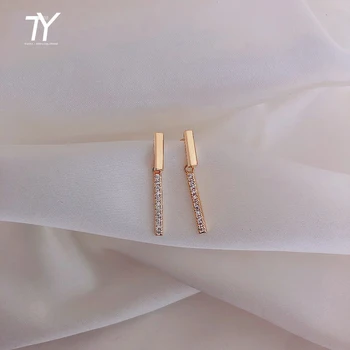 

2020 new classic zinc alloy long bar Earrings South Korean women's small earrings sexy women's jewelry and all kinds of earrings