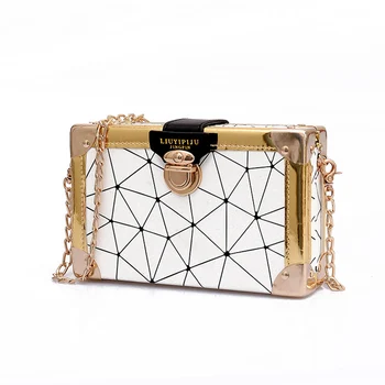 

Korean Small Bag Female 2020 New Personality Letter Shoulder Small Square Bag Chain Wild Messenger Bag Box Bag