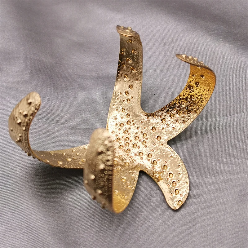 Fkewy Designer Starfish Bracelets For Women Charm Luxury Jewelry Gothic Accessories Festival Cuff Bracelet Girl Valentine Day bangle bracelet