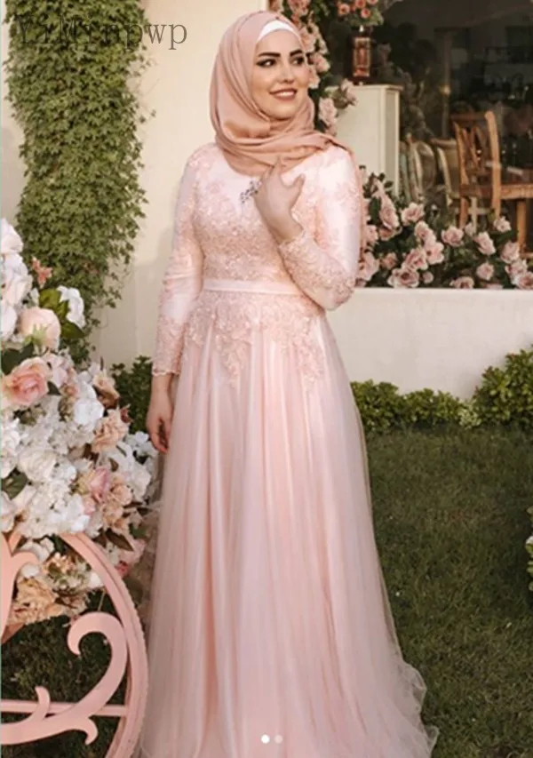 ball gown prom dresses YiMinpwp Pink Prom Dresses O Neck Long Sleeve Floor Length Appliques Muslim Women Formal Evening Gown robes de soirée musulmanes modest prom dresses