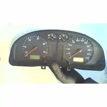 

734422 box Instruments Volkswagen Passat Saloon (3b2) 1.9 Tdi