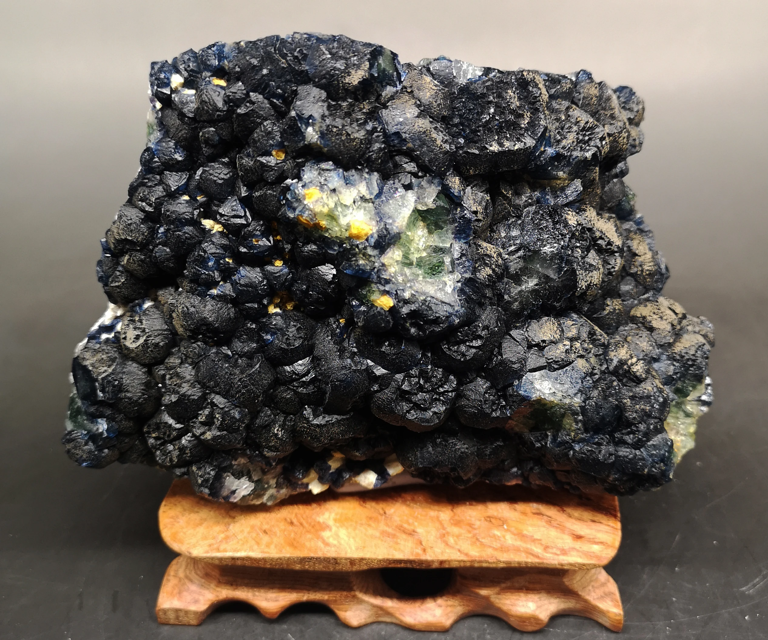 1244 г натуральный идеальный синий флюорит образец минерала форма внутренняя