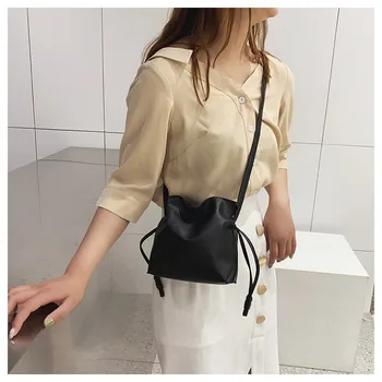 

2020 New Style Drawstring Bucket Bag Leather Shoulder Bag