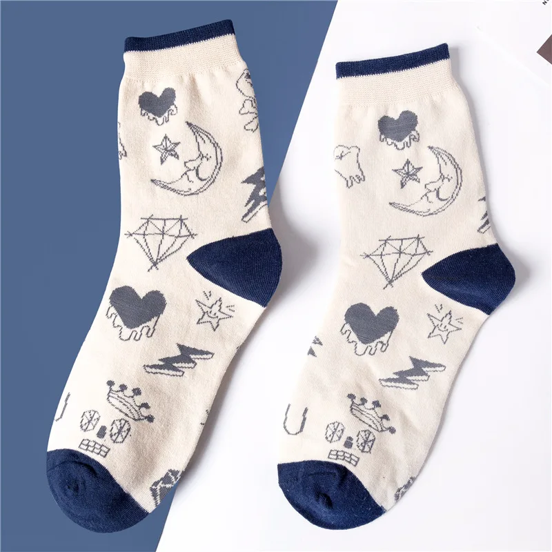 Beige Navy Женский Забавный мультяшный Носки с рисунком пирата Шаньтоу Любовь Сердце Алмазный венец молния Звезда Луна узорные lover's sox - Цвет: Beige Navy