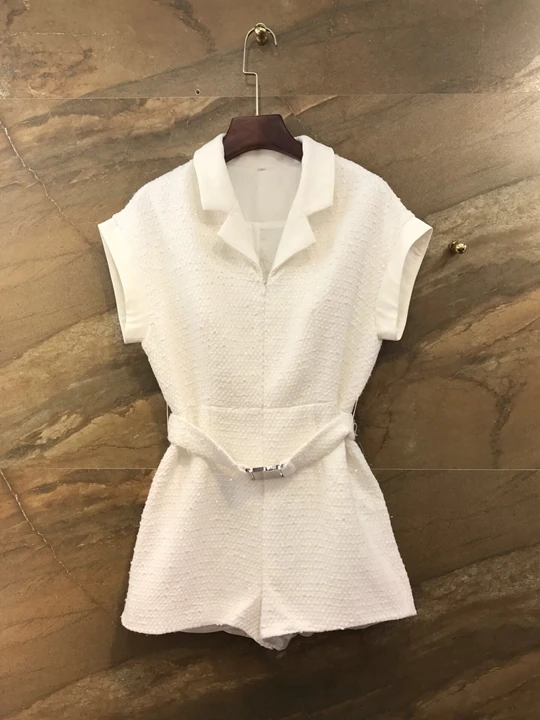 

2019 early autumn new female lapel buckle belt waist decorative short-sleeved solid color jumpsuit casual shorts 904