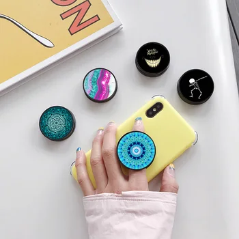 

Hot Selling Foldable Phone Holder Stand Universal Finger Ring Holder Phone Bracket For Smartphone Tablets