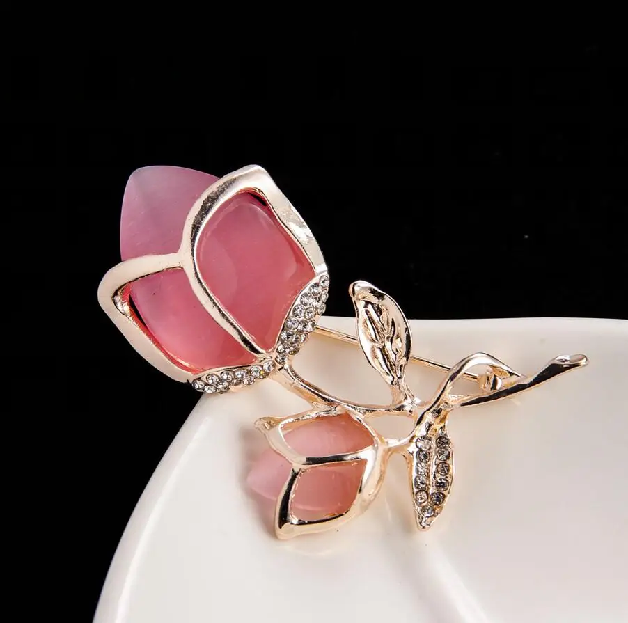 Luxury Rhinestone Pin Women Jewelry Flower Rose Brooch Decorative Garment 