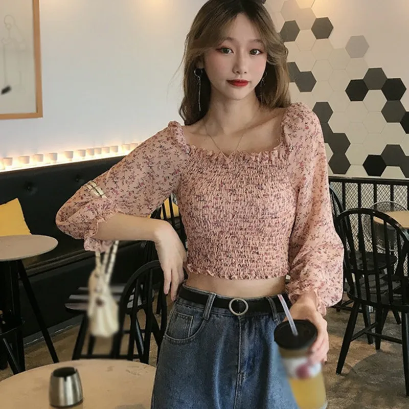 

Women Floral Print Chiffon Blouses Summer Fashion 2020 Puff Sleeve Pleated Shirts Casual Square Collar Blusas